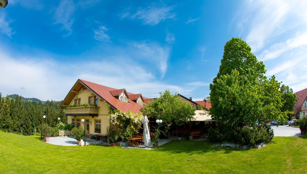 Apartmaji Smogavc Zreče Exteriör bild